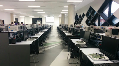 Laboratory Size and Student Expectations – publishing educational research and the scholarship&nbsp;process